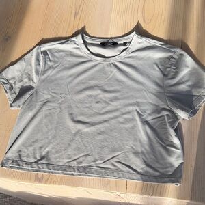 Cuts Women Cropped Grey Tee (Size S)